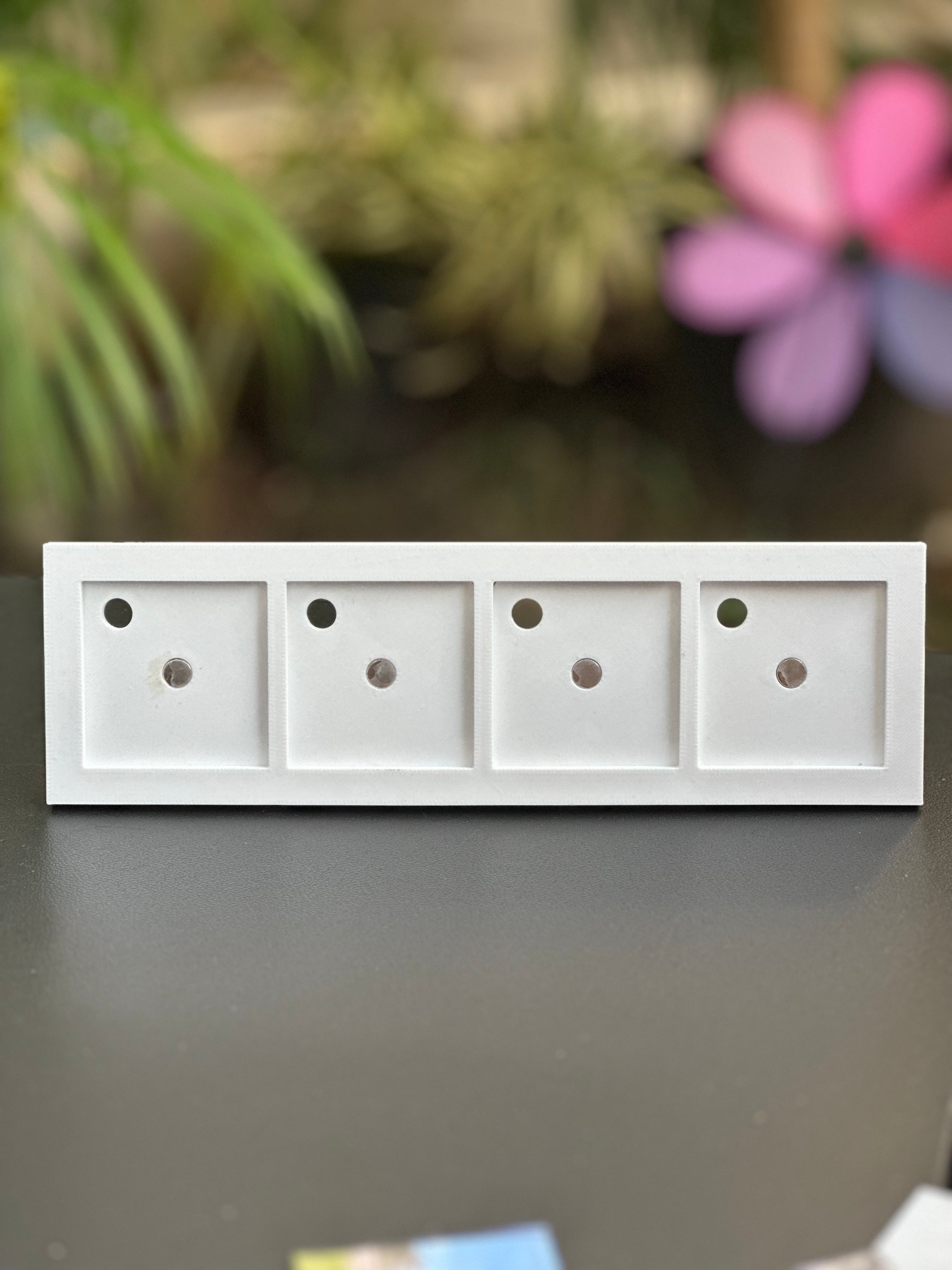 4-piece 2x2 Photo Magnet Frame